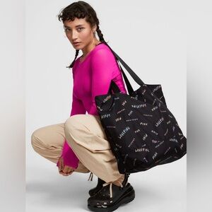 NEW NIP LOVE PINK TOTE Victoria’s Secret Black Pastel Rainbow Zipper Bag 22x16